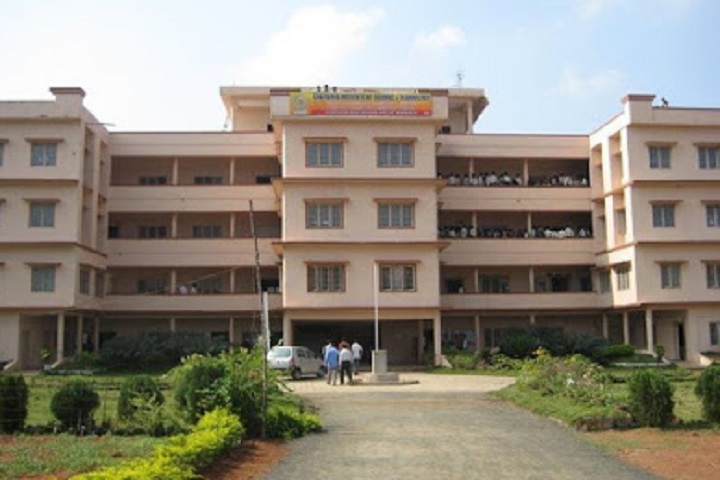 https://cache.careers360.mobi/media/colleges/social-media/media-gallery/4708/2020/11/24/Campus View of Chaitanya Institute of Science and Technology Madhavapatnam_Campus-View.jpg